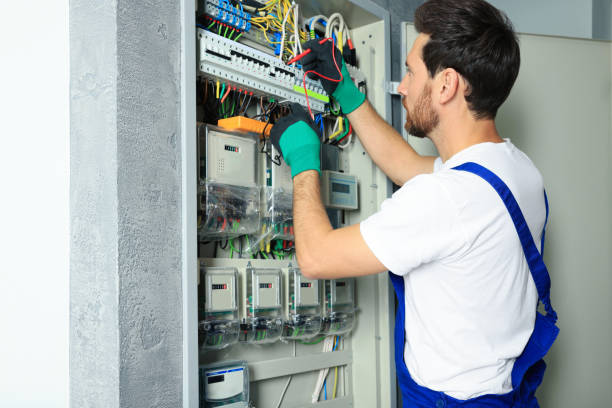 Best Circuit Breaker Repair  in Aberdeen, ID